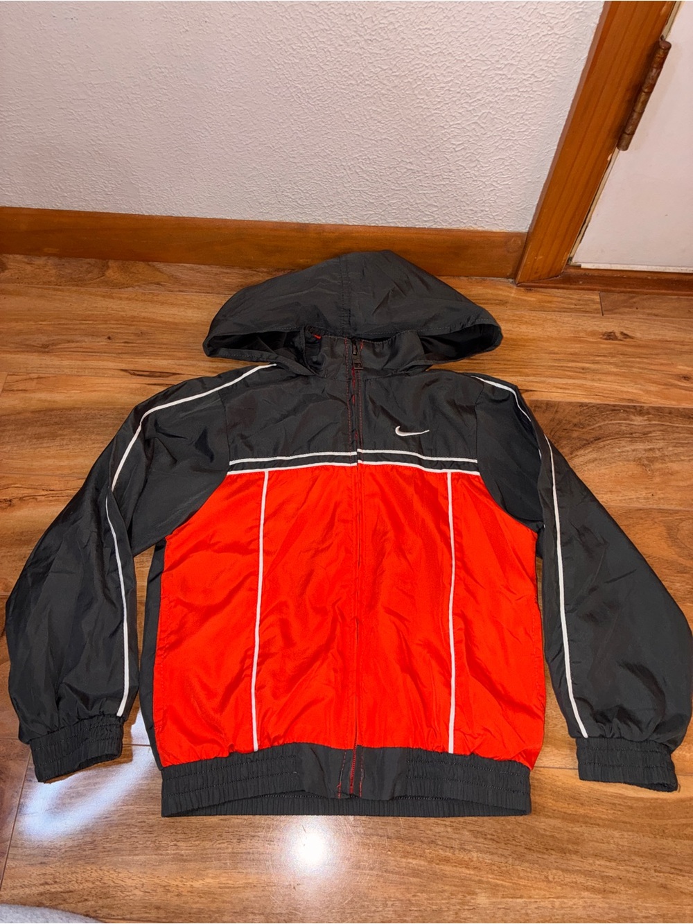 Y2k Nike Kids Windbreaker Jacket- size 7